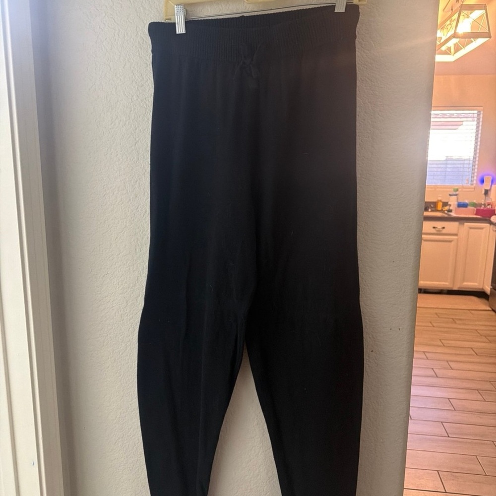 Nuuds soft knit joggers